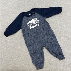 3-6m Roots Infant Romper in Dark Blue and Heather Gray